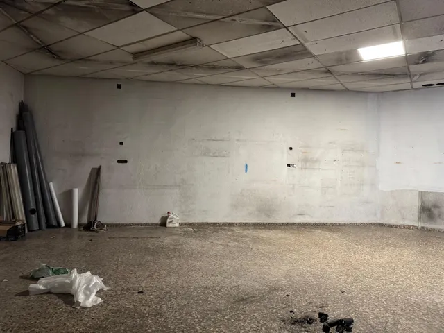 Gran local comercial con doble acceso en Gandia – 260 m2 en calle Benissuai — 10