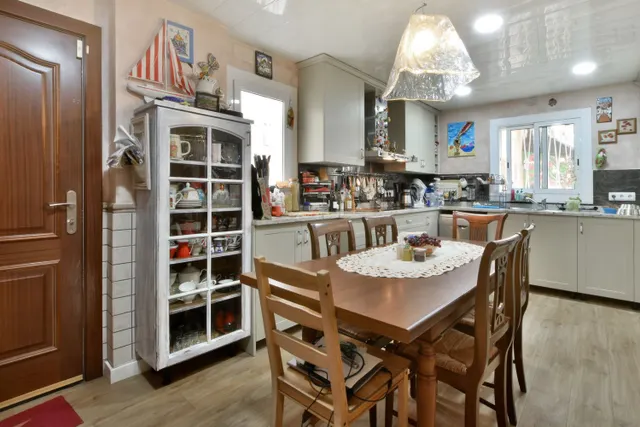 CASA EN VENTA EN PINEDA DE MAR — 26