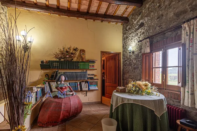 ESPECTACULAR MASIA DEL 1700 EN MAÇANET DE LA SELVA — 18