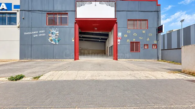 Nave junto a Mercadona en Aspe | Máxima visibilidad y potenc - foto 2