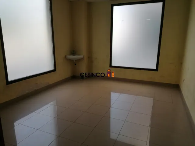 LOCAL COMERCIAL DE GRAN TAMAÑO EN ALQUILER EN ONTINYENT — 15