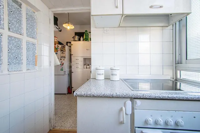 Magnífica oportunidad, gran piso junto Calle Arroyo con terr - foto 4