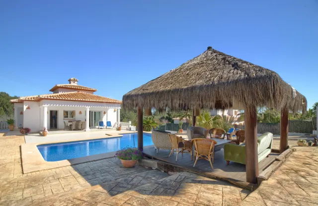 Villa 5 habitaciones 207m² en venta - Monte Olimpo