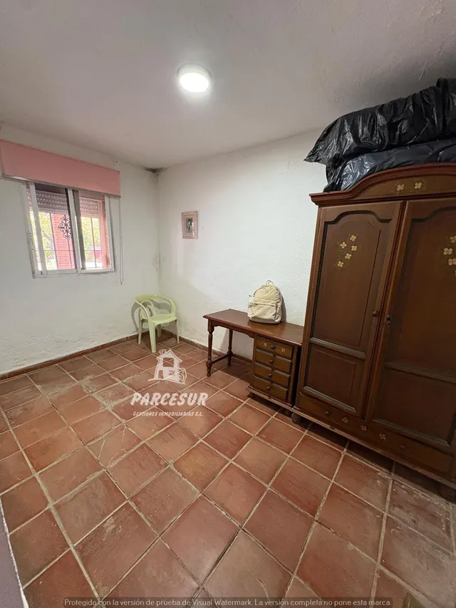 Finca de 1.250 m2 con 2 casas independientes y piscina — 10