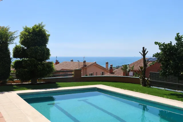 Espectacular vivienda con jardín, piscina y vistas panorámicas al mar en Teià — 31