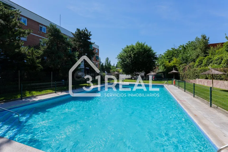 Piso 4 habitaciones 93m² en venta - Mirasierra