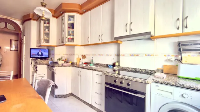 Piso en Venta - Centro de Orense 3 habitaciones 2 baños y ascensor — 5