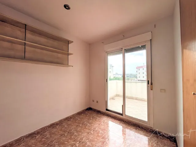 CASA ADOSADA EN VENTA AMPUESTA ZONA VALLETES — 9