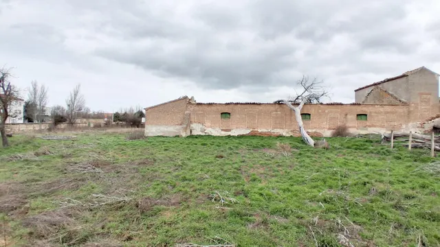 Urbis te ofrece un terreno en venta en Peñaranda de Bracamonte, Salamanca. — 22