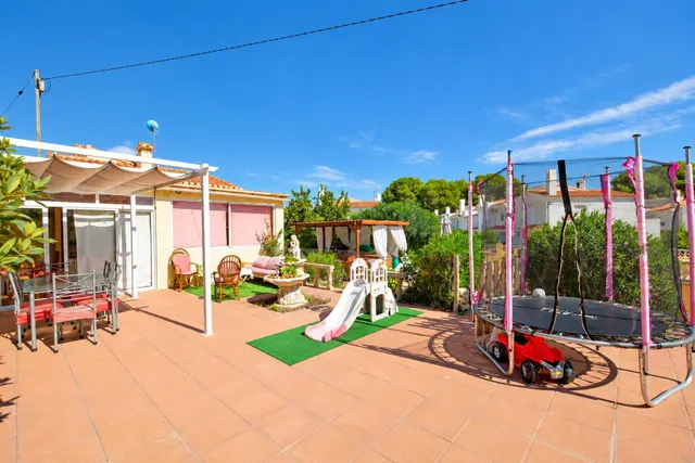 Descubre esta impresionante villa reformada ubicada cerca de Calpe, a pocos minutos andando del centro y las playas — 7