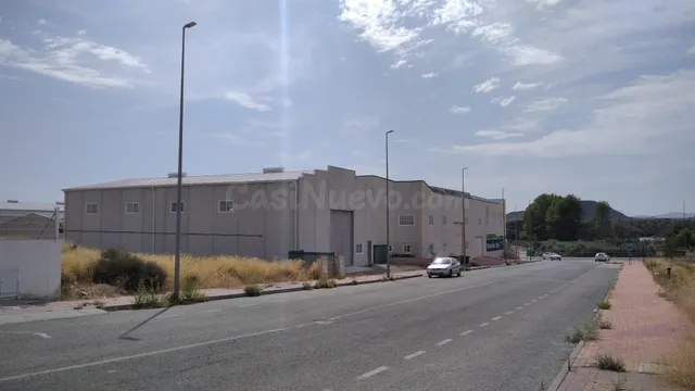Terreno industrial 1520m² en venta - Calasparra - foto 3