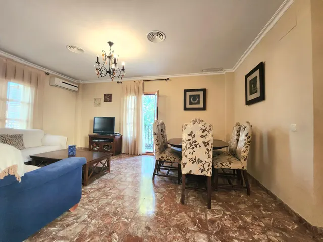 IMPRESIONANTE CASA EN CENTRO DE ALCALA DE UNA SOLA PLANTA CON LOCAL COMERCIAL Y GARAJE. — 38