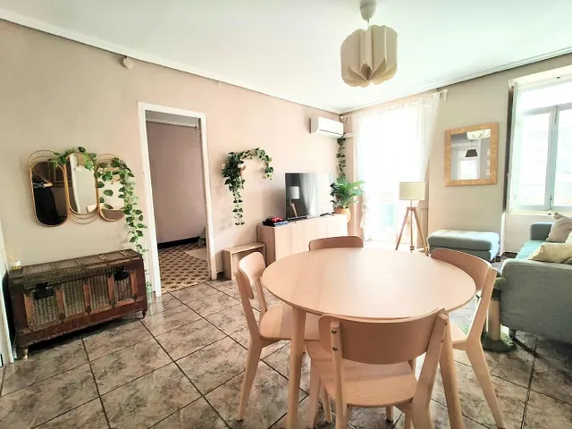 SE ALQUILA PRIMERA PLANTA DE CASA DE PUEBLO EN BURJASSOT - foto 4