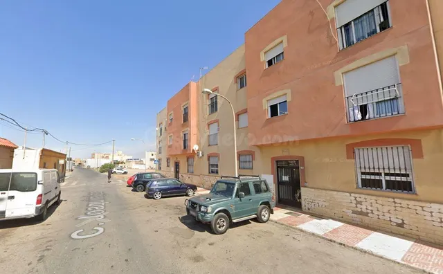 Se vende casa OKUPADA en Rúa Joaquinico 36 Roquetas de Mar,  - foto 4
