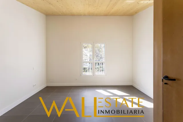 Chalet de obra nueva en canillejas — 18