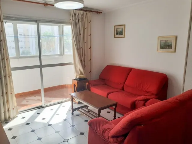 AMPLITUD, LUZ Y CALIDAD DE VIDA EN CÁDIZ — 8