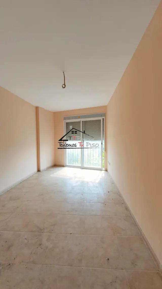 ÁTICO-DÚPLEX A ESTRENAR. 5 DORMITORIOS. 3 BAÑOS. TERRAZA DE 60M. COCHERA INCLUIDA — 36