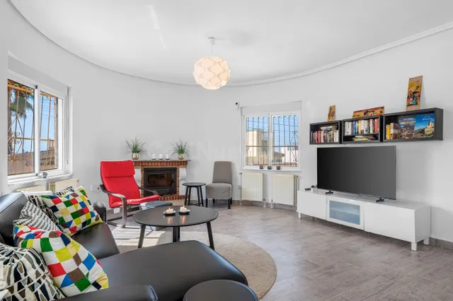 Villa 3 habitaciones 250m² en venta - Centro de la Ciudad Quesada — 28