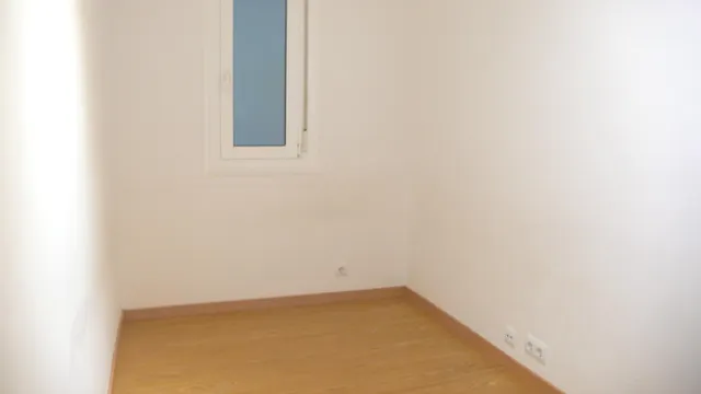 Piso reformado en venta en Carrer Sant Isidre, El Poble Sec - Parc de Montjuïc — 24