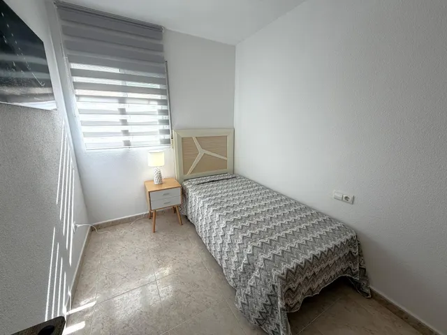 Piso 3 habitaciones 95m² en alquiler - Campoamor — 19