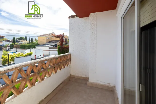 Preciosa casa en Ogíjares con piscina y jardín — 31