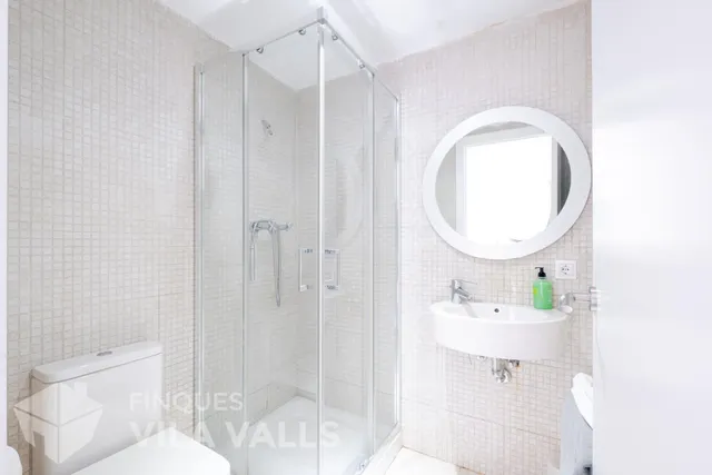 Chalet con piscina y 6 habitaciones en Can Regasol — 6