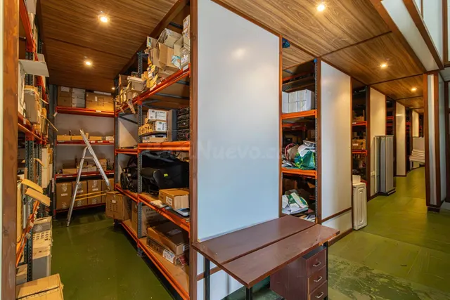 Nave en urbanizacion cerrada perfecta para almacen y venta — 2