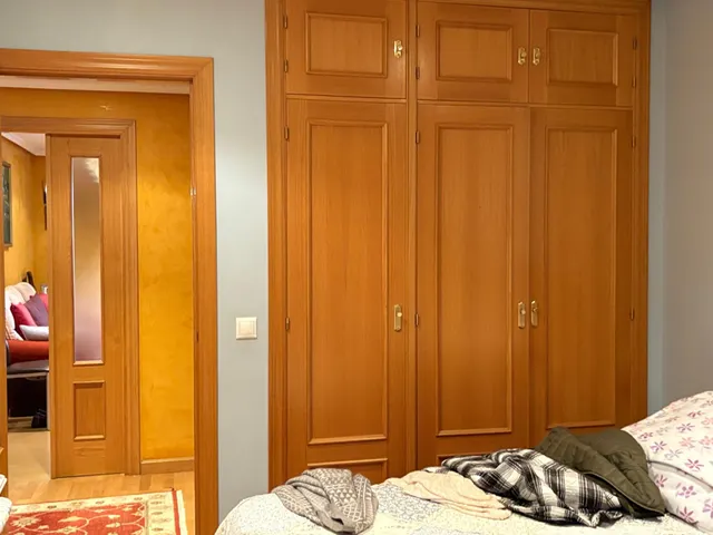 SE PISO SEMINUEVO, 94 M2, AMUEBLADO, COCINA, SALÓN, 3 HAB., 2 BAÑOS, ASCENSOR, TRASTERO, P.G. PARA ENTRAR A VIVIR. — 16