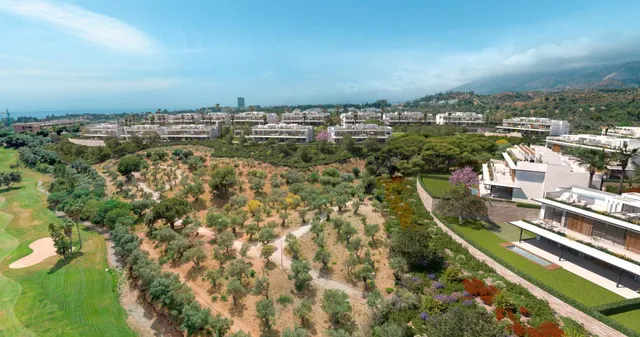 Apartamento planta baja de 3 dormitorios, 3 baños y jardín. Santa Clara Golf, Marbella — 4