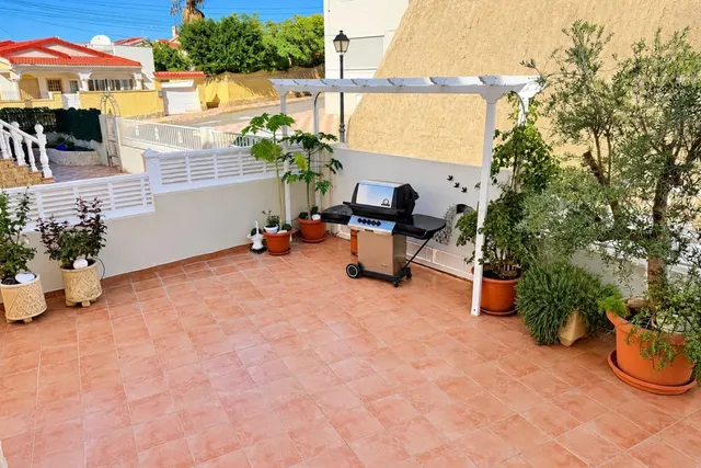 Villa en La Marina/San Fulgencio — 27