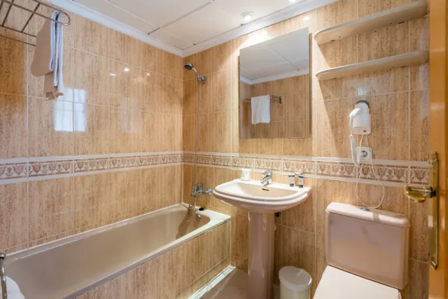 Apartamentos bungalow planta baja en calpe — 16