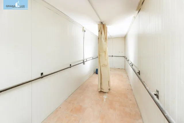 Local + vivienda en Avda. Cadiz — 50