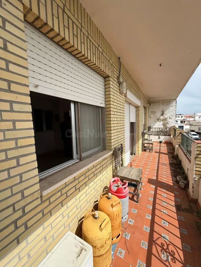 INVERSIÓN O GRAN VIVIENDA EN LAS PAJANOSAS – 241 m2, 4 habit - foto 4