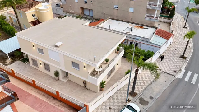 Chalet en Playa de Bellreguard