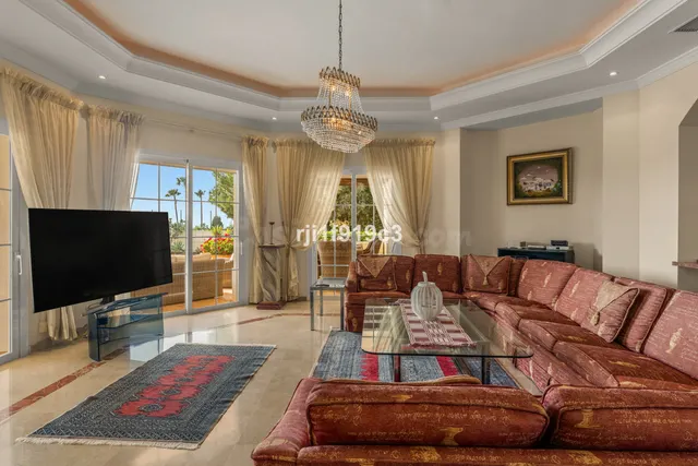 Chalet 4 habitaciones 571m² en venta - Marbella — 4