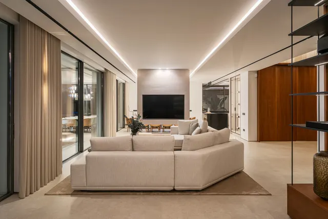 Chalet 6 habitaciones 771m² en venta - Costa del Sol — 10