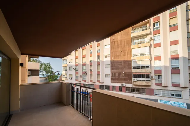 Exclusivo piso reformado en Pedregalejo — 23