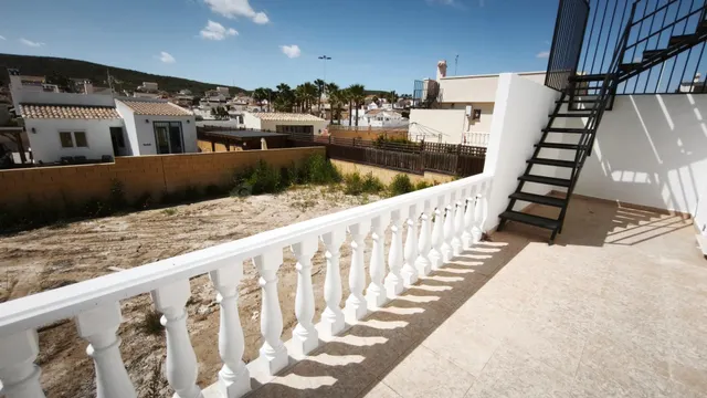 BONITA CASA EN PLANTA BAJA CON PARCELA EN CAMPOSOL — 4
