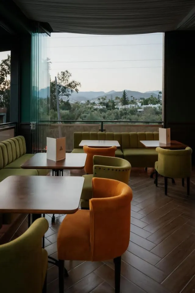 Restaurante 220m² en venta - Marbella — 5