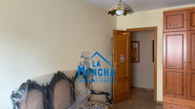 *320.000€* inmobiliaria la mancha vende piso en el centro de Albacete-carretas — 32