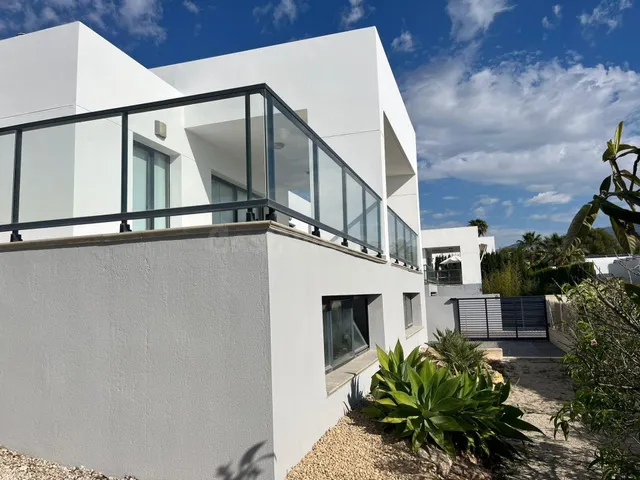 CHALET INDEPENDIENTE EN POLOP - foto 3