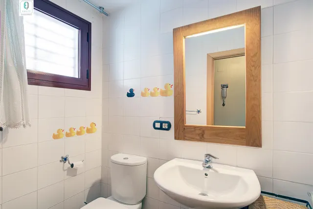 Exclusiva vivienda de 305 m2 construidos aprox junto al centro comercial nevada — 18
