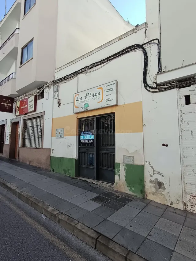 ALQUILER LOCAL COMERCIAL EN ALMENDRALEJO - foto 5