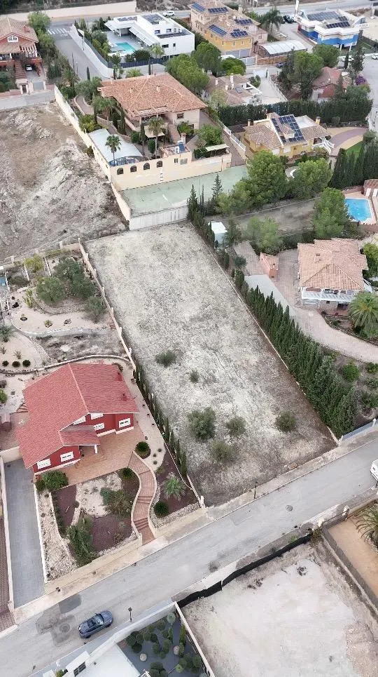 Parcela de casi 1500m2 en el Chorrico — 24