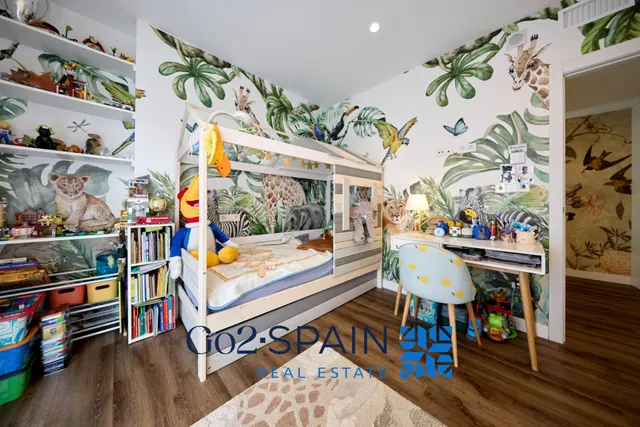 Piso en venta en Av del Mediterraneo — 37