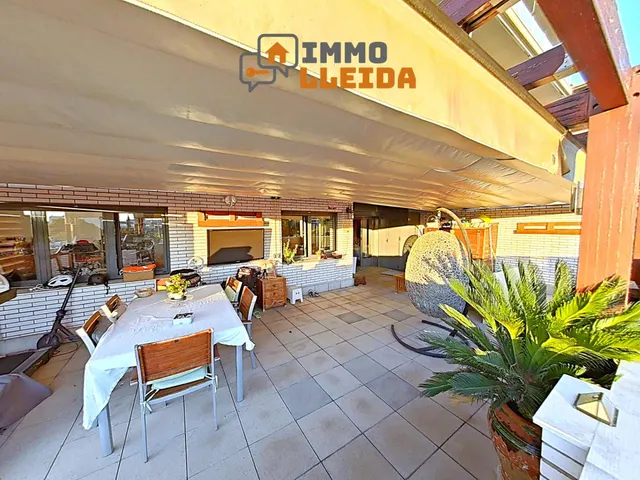 EXCLUSIVO Piso Parc de lAigua con gran terraza, parking y trastero — 19