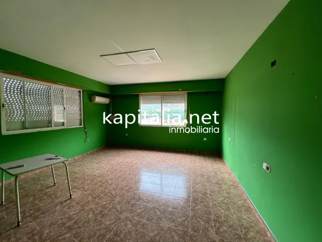 SALON DE EVENTOS EN ALQUILER O VENTA EN GENOVES A 5 MINUTOS DE XATIVA — 13