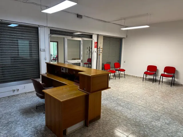 NAVE INDUSTRIAL EN REUS — 13