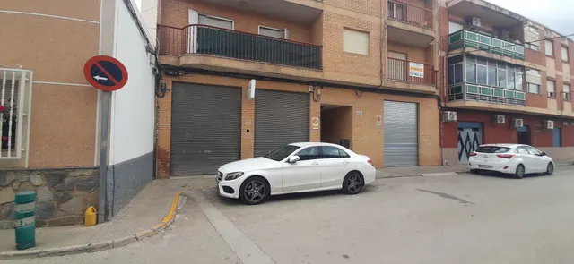 Local comercial de 126 metros en el centro de Patiño — 11