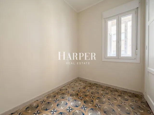 Piso reformado con elementos originales en el corazón de Vila de Gràcia 3hab — 22